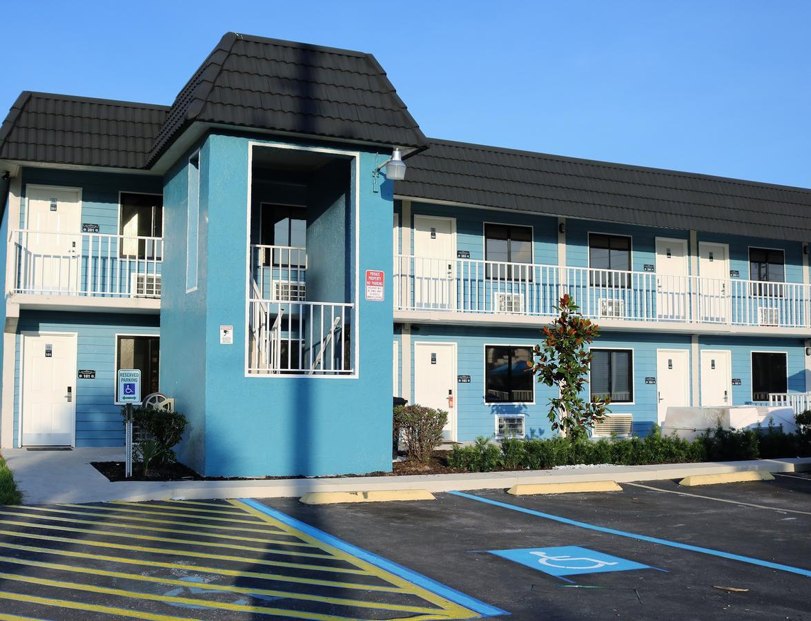 Monte Carlo Inn- Near Disney 키시미 외부 사진
